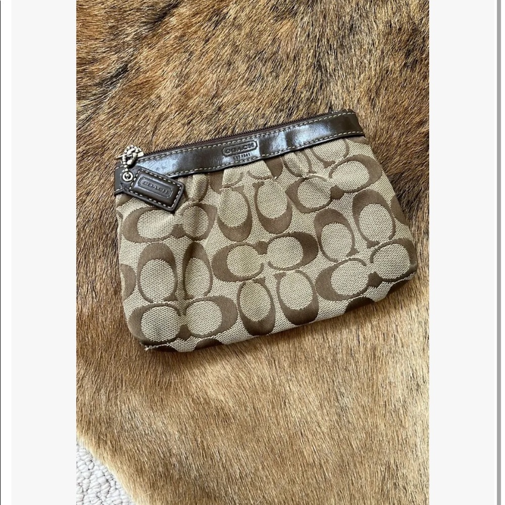 Coach coin purse/wristlet